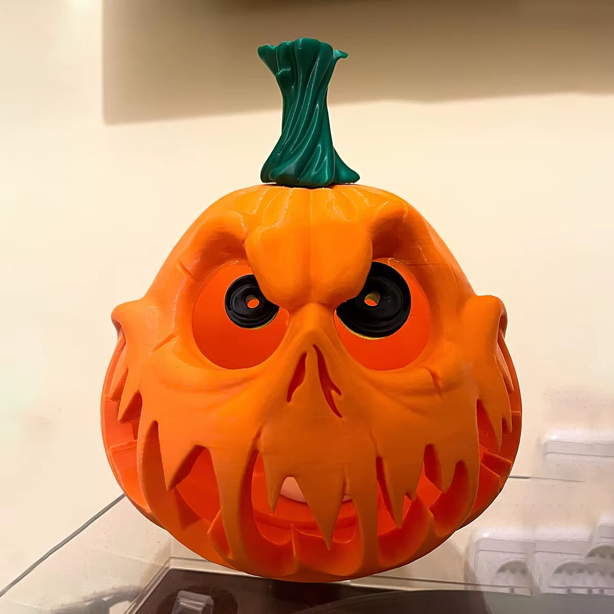 Giant Halloween Pumpkin Resin Decoration - Ghost Skull with Weird Facial Features, Halloween Decorations Halloween Ornaments